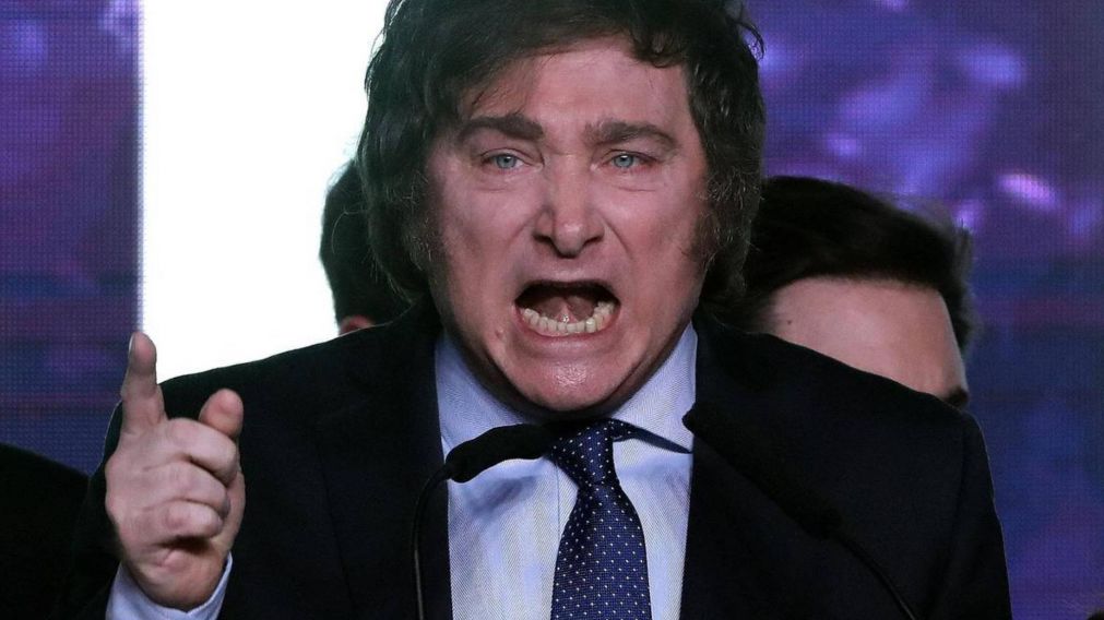 Javier Milei apuntó a Pablo Moyano por sus declaraciones en contra del DNU y la Ley Ómnibus.