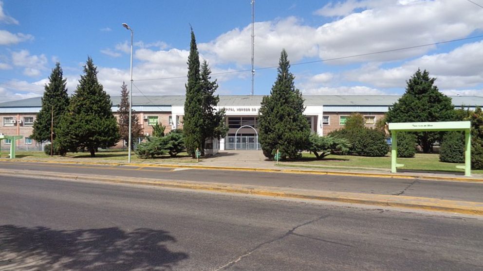 La mujer fue asistida por los médicos en este hospital.