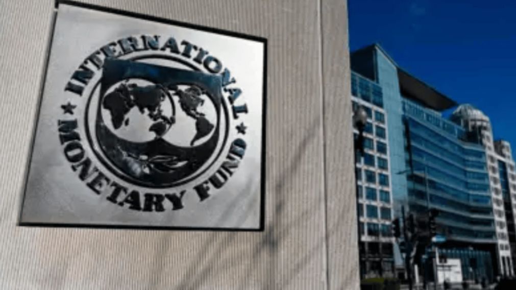 Durante el nuevo calendario, la Argentina tendrá vencimientos por u$s4.487 millones con el FMI.