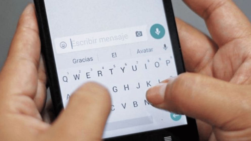 Trucos para que aparezca el "escribiendo" cuando envían un mensaje de WhatsApp (Imagen ilustrativa)