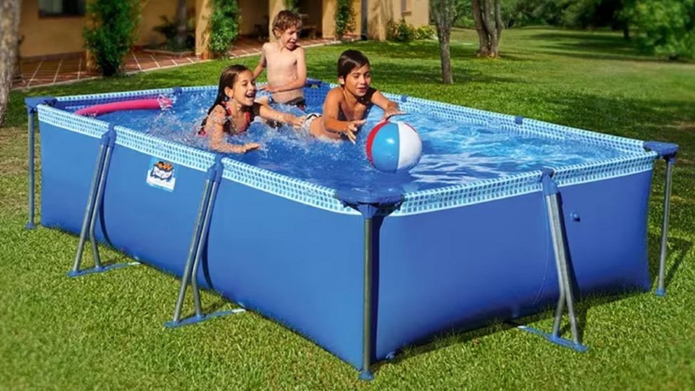 ¿Cuánto cuesta comprar una pileta para sobrellevar el calor del verano? (imagen ilustrativa).
