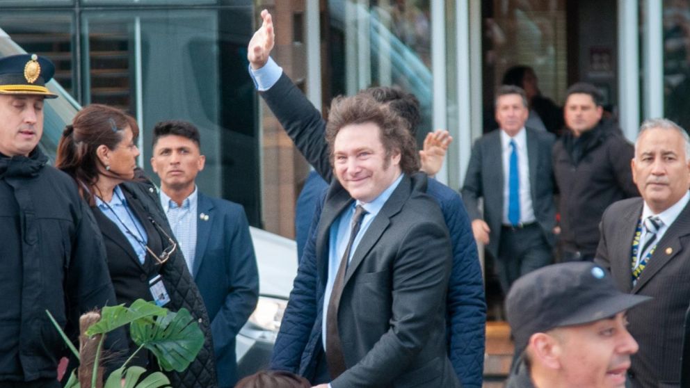 Javier Milei ya se encuentra en Santa Cruz (Leandro Franco/ La Opinión Austral).