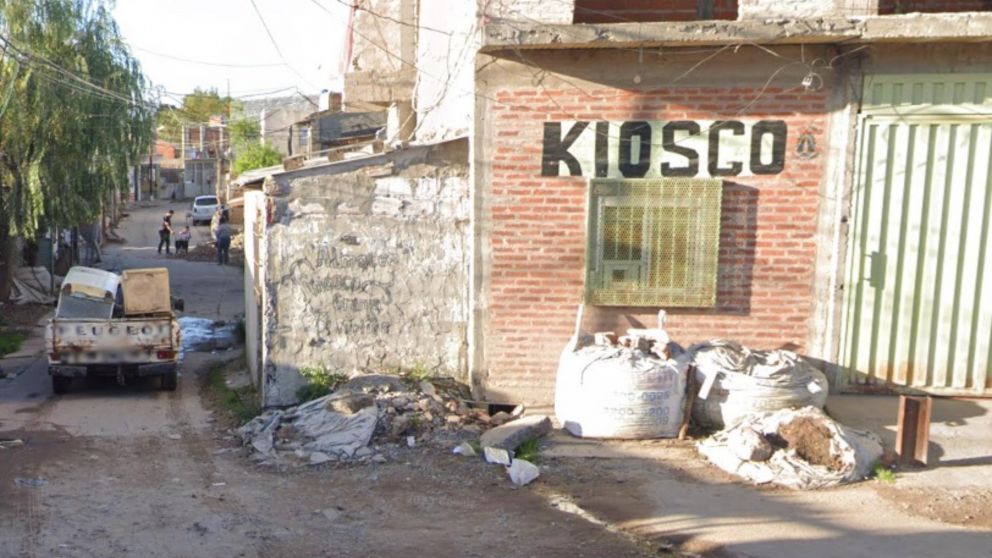 Acá, en este vecindario, se produjo el ataque que sufrió la oficial.