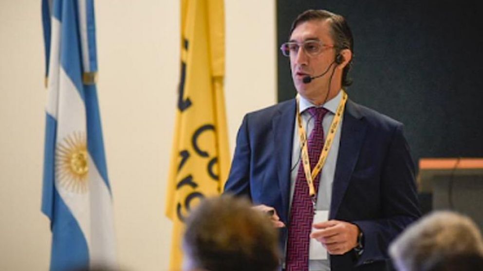 El nuevo presidente ya se venía desempeñando como director general ejecutivo de la compañía.