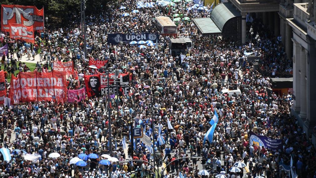 La CGT define los próximos pasos de su "plan de lucha" contra el DNU de Javier Milei (Rubén Paredes / Crónica).