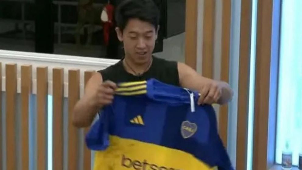 Martín Ku ganó la prueba de líder de GH por segunda semana consecutiva y recibió un premio especial (Imagen captura vídeo).