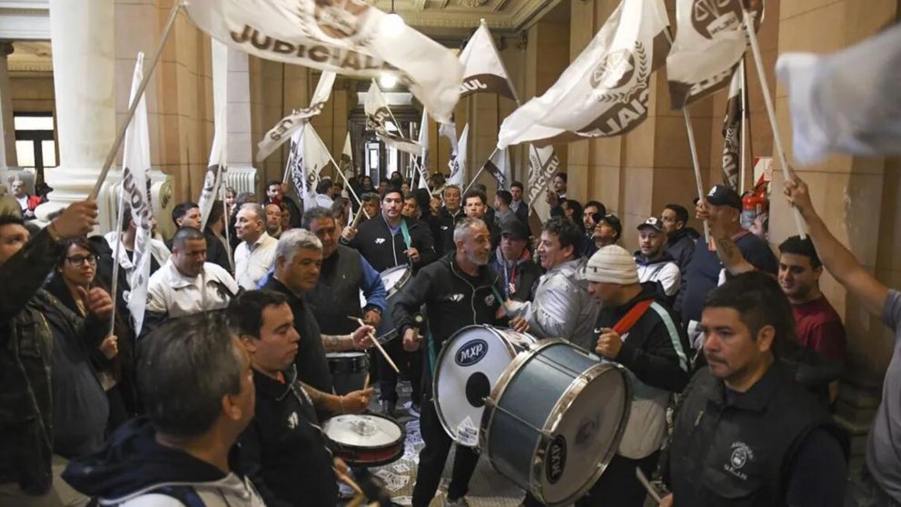La convocatoria se llevará adelante en Plaza Lavalle.