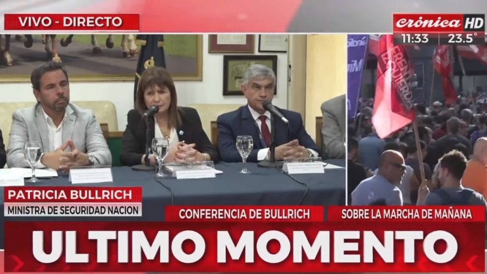 La ministra de Seguridad, Patricia Bullrich, brindó este martes una conferencia de prensa.