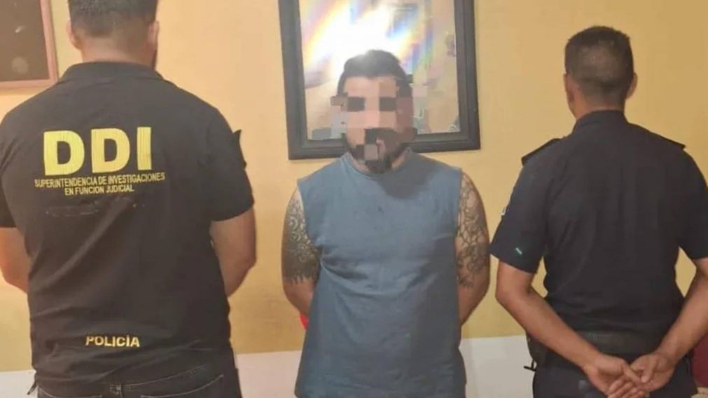 Detienen al hijo del hombre encontrado descuartizado en una valija en una plaza.