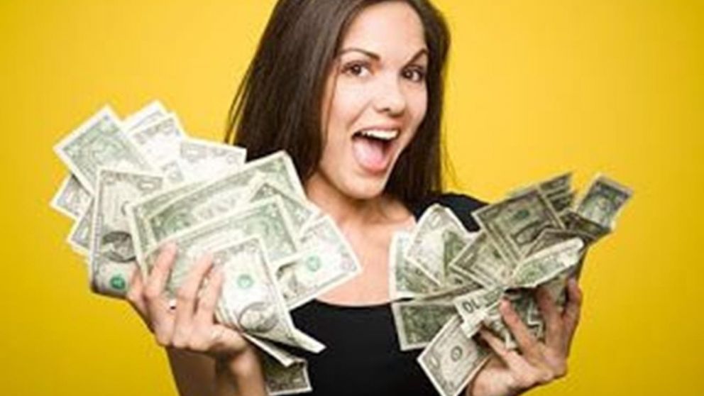 Una joven en Brasil ganó 50 veces la lotería y compartió todos sus secretos.