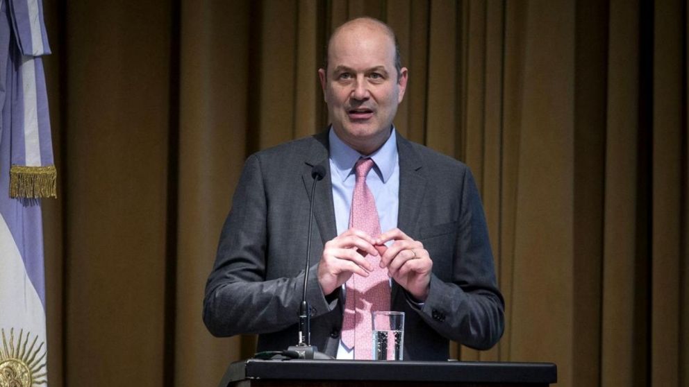 Federico Sturzenegger volvió a defender la legalidad del DNU: "La judicialización va a exponer a las castas".