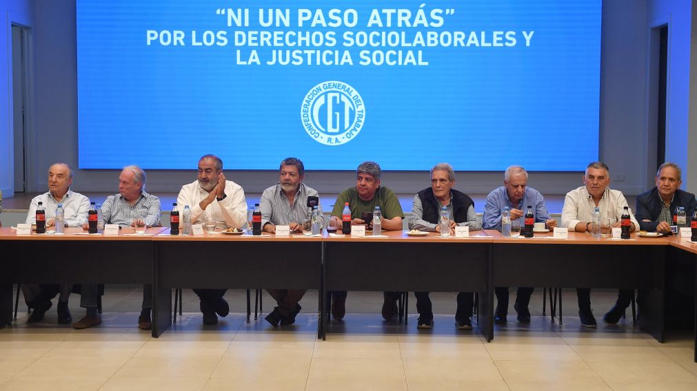 La CGT confirmó movilización el miércoles a Tribunales para pedir "la inconstitucionalidad" del DNU de Javier Milei.