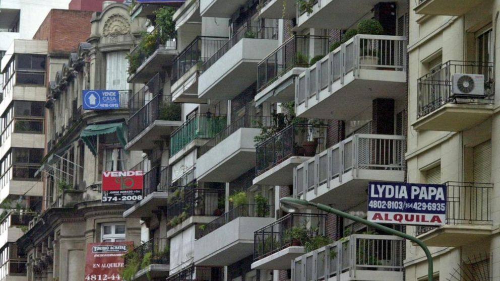 Javier Milei derog� la Ley de Alquileres.