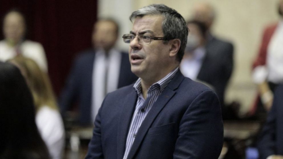 “No le tenga miedo al debate democrático", publicó el diputado Germán Martínez en sus redes sociales.