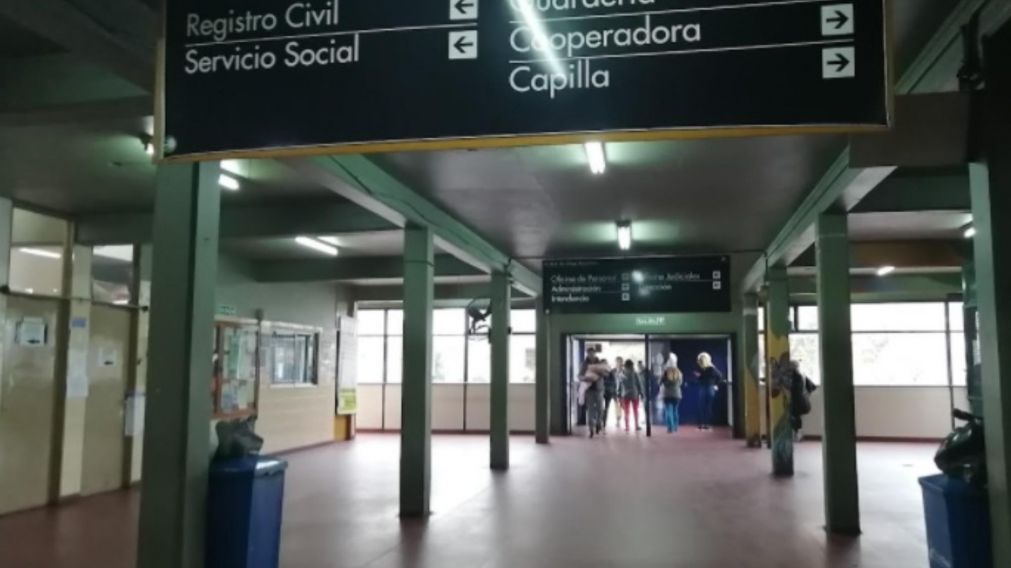 Las víctimas fueron trasladadas al Hospital Paroissien (Imagen ilustrativa).