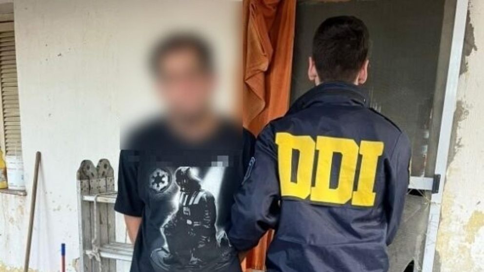 Este es el sujeto que fue arrestado por los efectivos policiales.