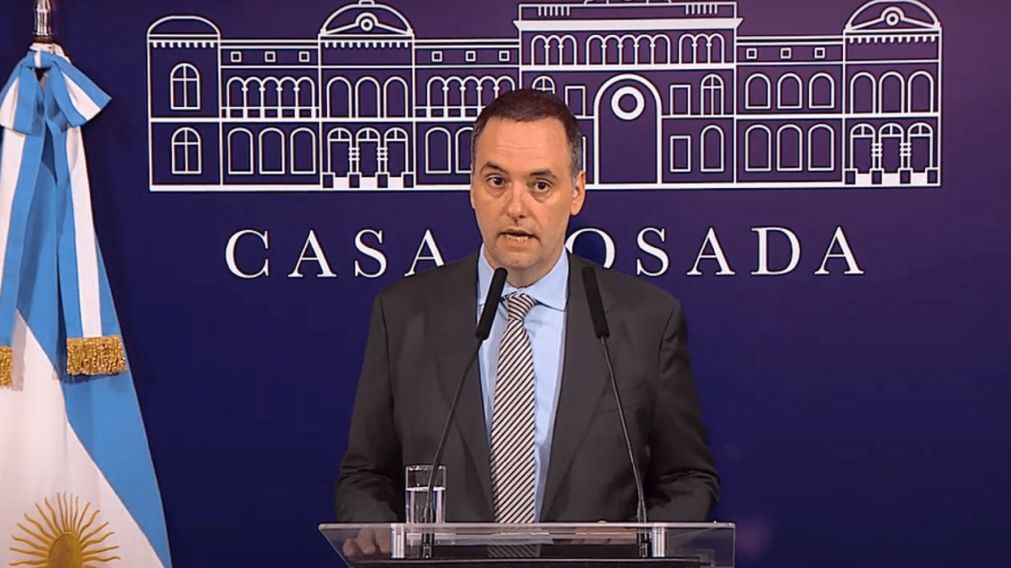 El vocero presidencial, Manuel Adorni (YouTube).