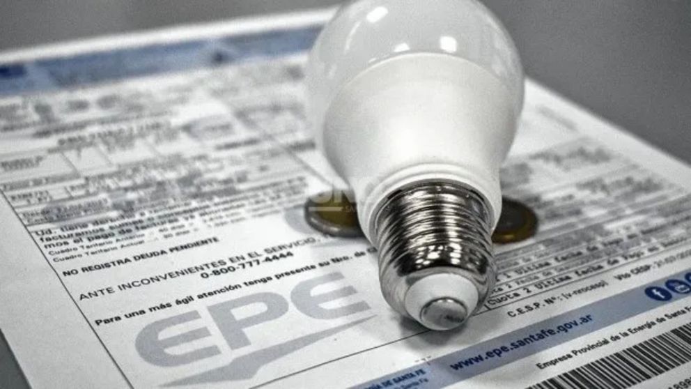 El Gobierno decreta la "emergencia" del sector eléctrico y dispone la revisión tarifaria (Imagen ilustrativa).