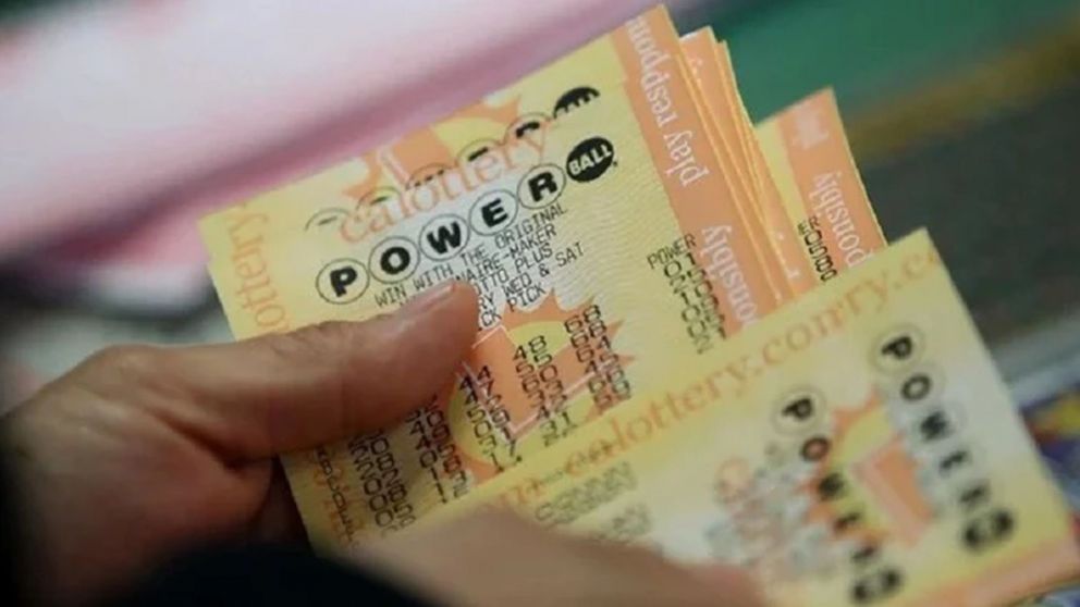 Ganó millones en la lotería, pero lo engañaron y terminó viviendo como un ermitaño.