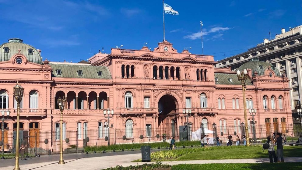 Los 24 gobernadores fueron convocados a la primera reuni�n en Casa Rosada.