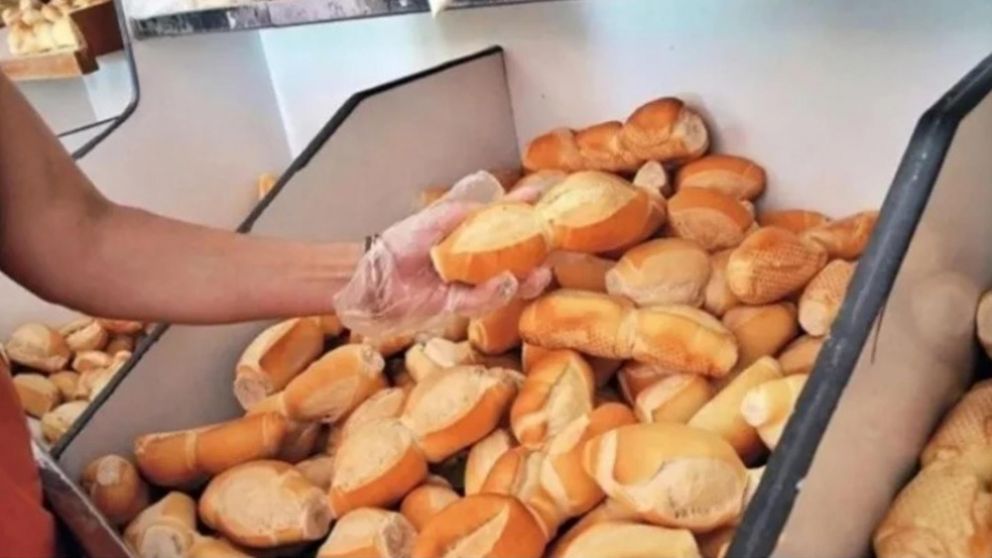 El pan costará el lunes entre $1.500 y $2.000 (Télam/Archivo).