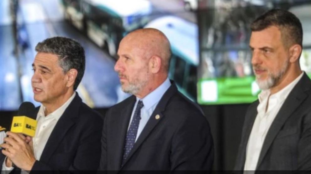 Jorge Macri, junto a Waldo Wolff y Diego Kravetz.