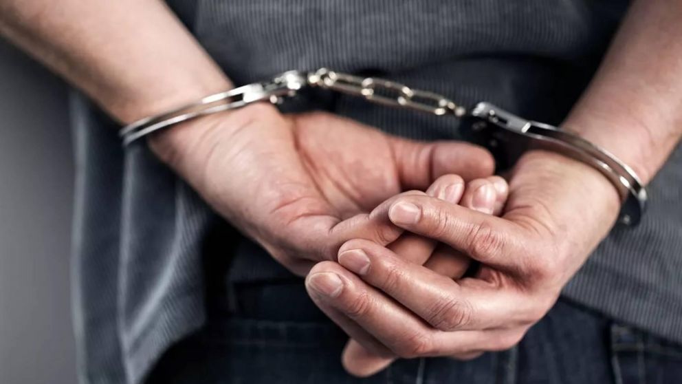 En ropa interior salió a la calle desesperada: "Te voy a matar, pero antes te voy a violar", la amenazó su marido en estado de ebriedad.