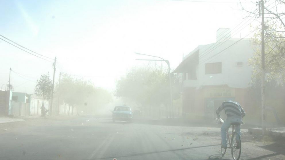Atención: encienden la alerta por fuertes tormentas y viento Zonda para esta semana, ¿cuáles son las zonas afectadas?
