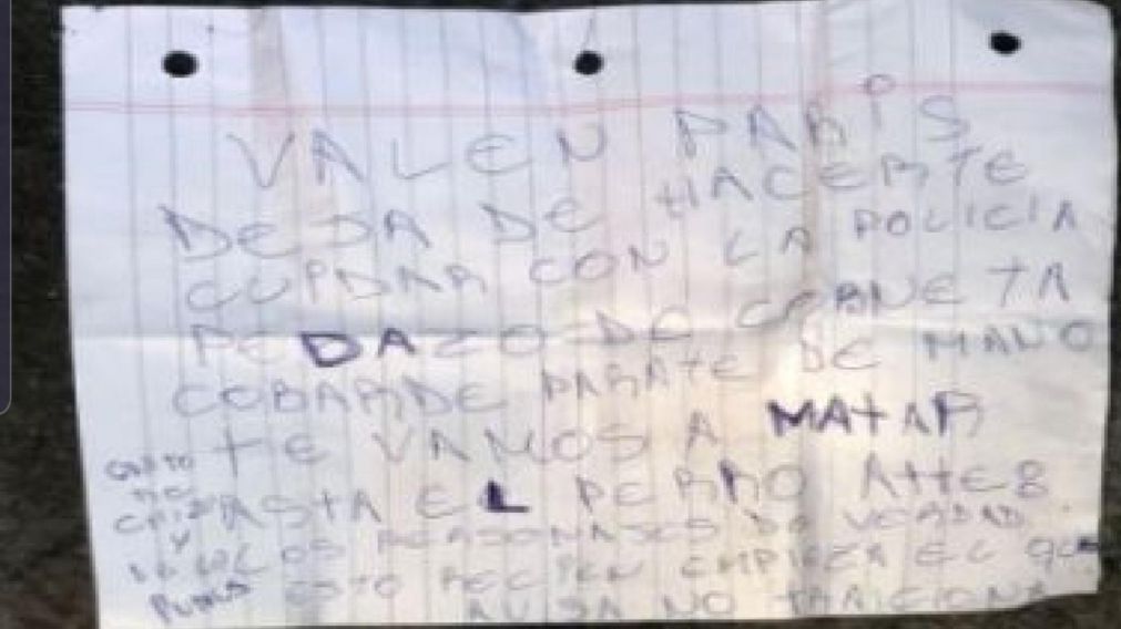 El mensaje extorsivo que dejaron al lado del cadáver del colectivero asesinado en Rosario.