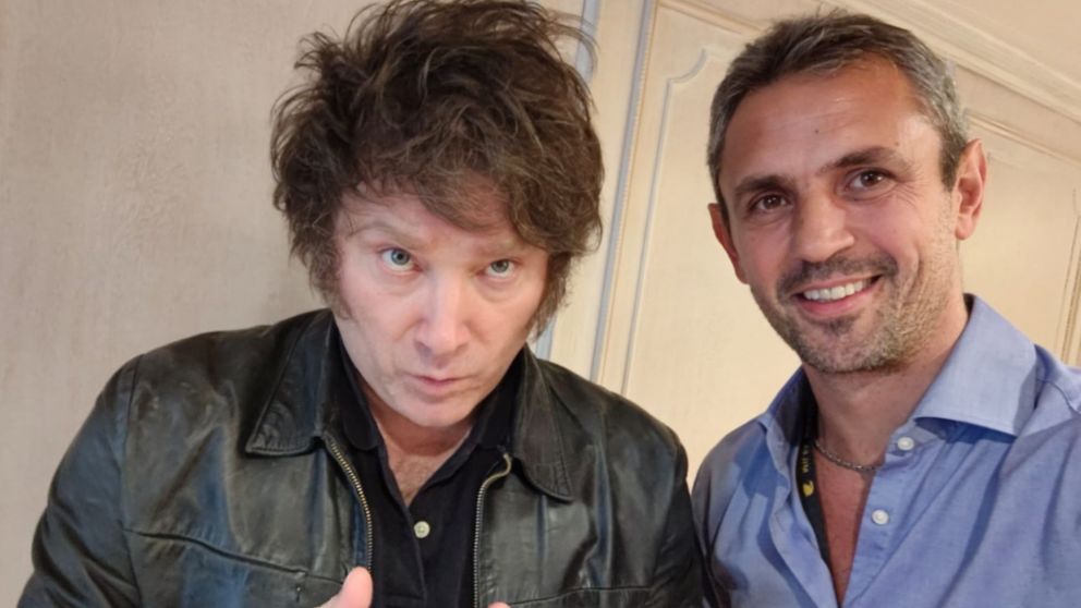 Javier Milei junto a Martín Menem.