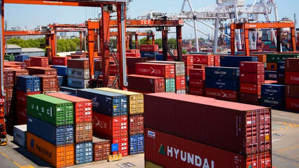 Personal de Aduana logró evitar el ingreso irregular de mercadería a la Argentina.