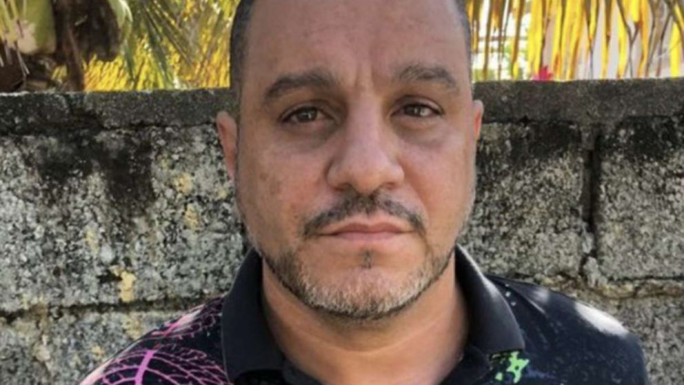 "Te pido a vos que tengas la amabilidad de concederme un indulto", afirmó Cositorto en su mensaje dirigido a Milei.