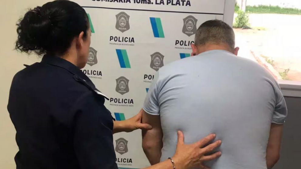 El acusado tiene 58 años y es un ex empleado de un conocido club de fútbol.