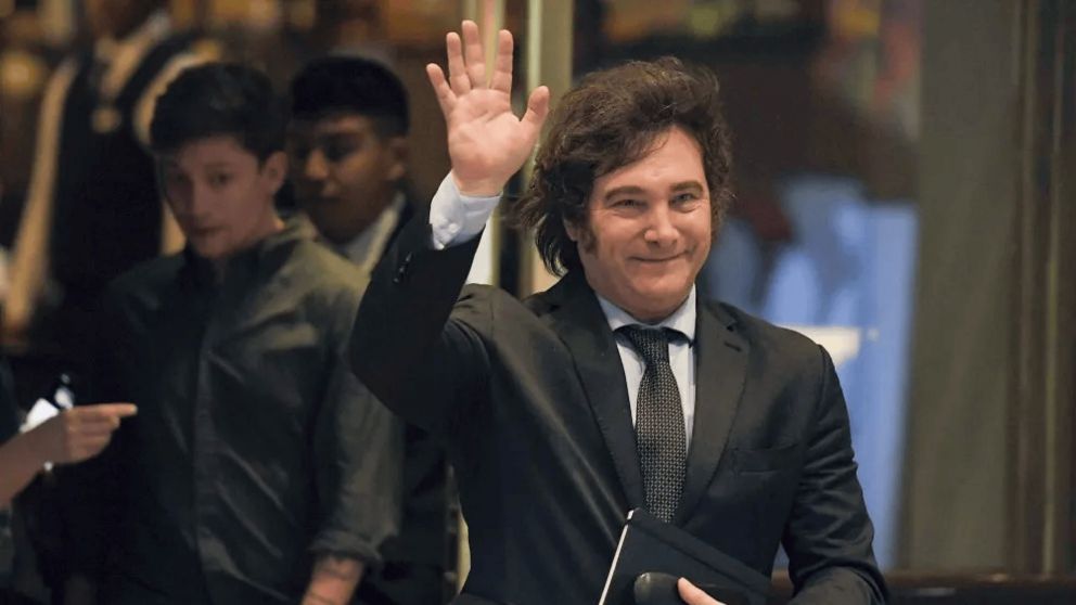 Javier Milei realiza su primer viaje como presidente electo (Archivo).