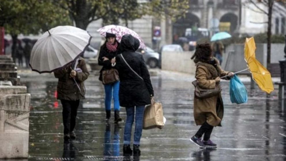 Se cae el cielo: tras el intenso calor, anticipan fuertes lluvias y tormentas para Buenos Aires