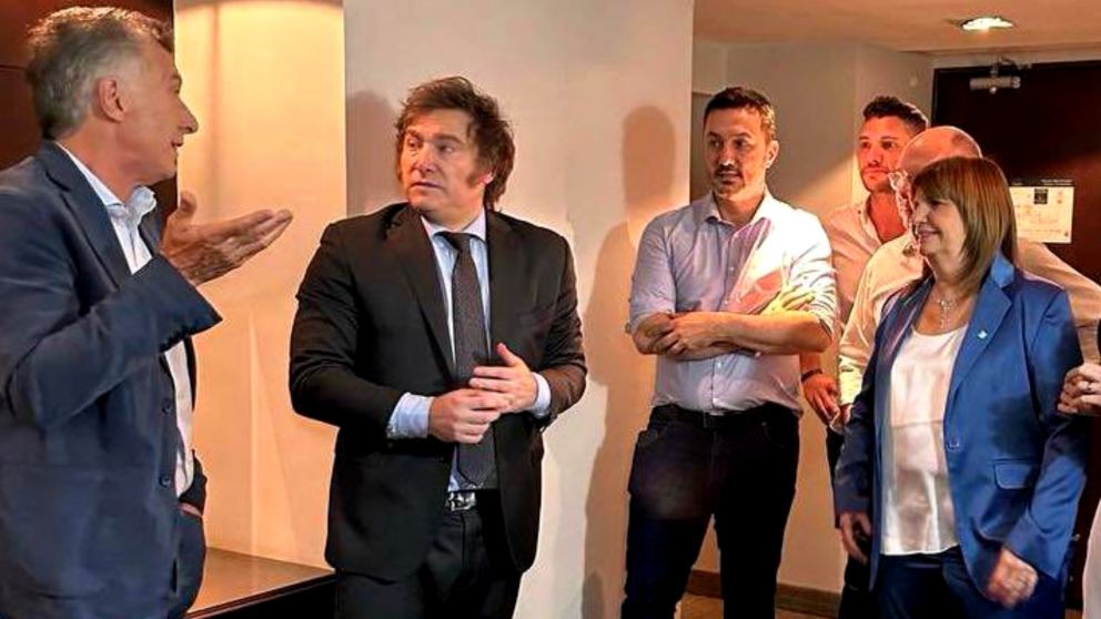 Javier Milei define los próximos pasos de LLA.