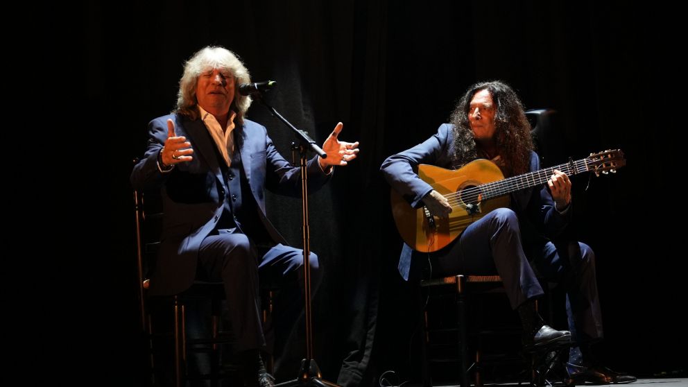 Jos� Merc� y Tomatito en uno de los mejores momentos del show Flamenco Universal.