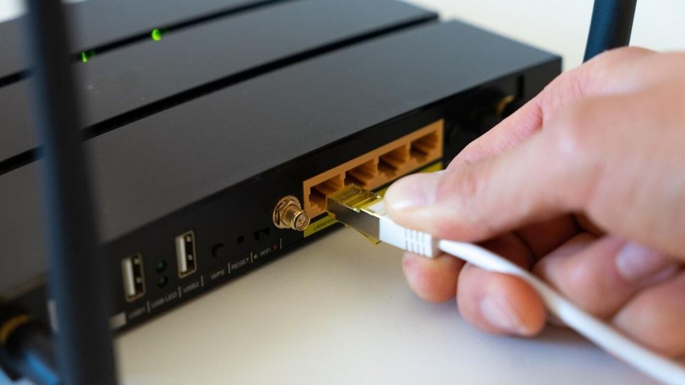 La regla de los 30 centímetros: el infalible ''truco'' para mejorar la velocidad del WiFi.