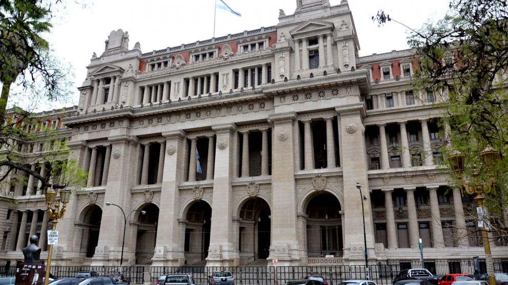 La Asociaci�n de Magistrados y Funcionarios de la Justicia Nacional expres� su preocupaci�n por "Actividades ilegales sobre jueces y fiscales".