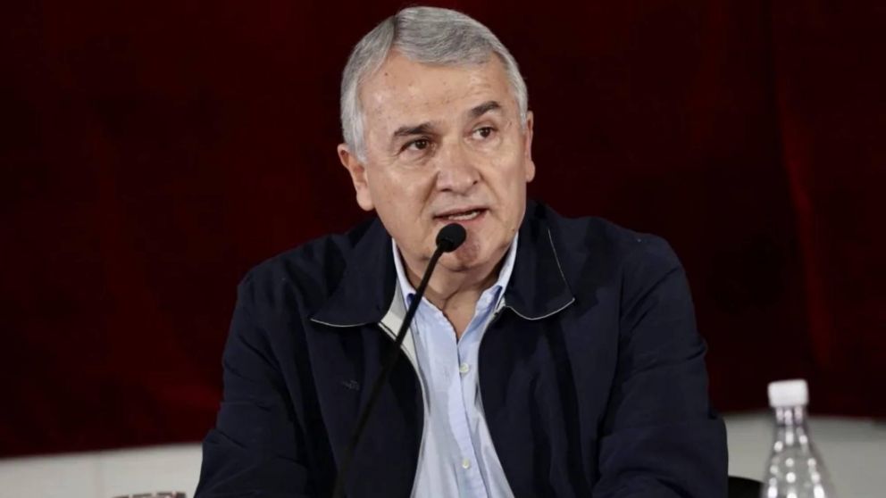 El gobernador Gerardo Morales fue internado por una infección.