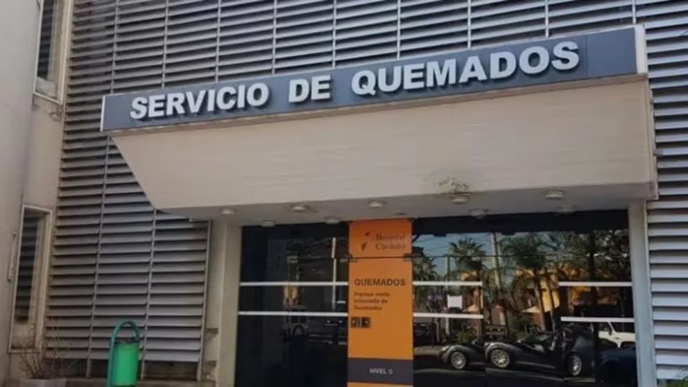 Un joven limpió su instrumento musical con nafta y se quemó casi la mitad del cuerpo (Imagen ElDoceTv).