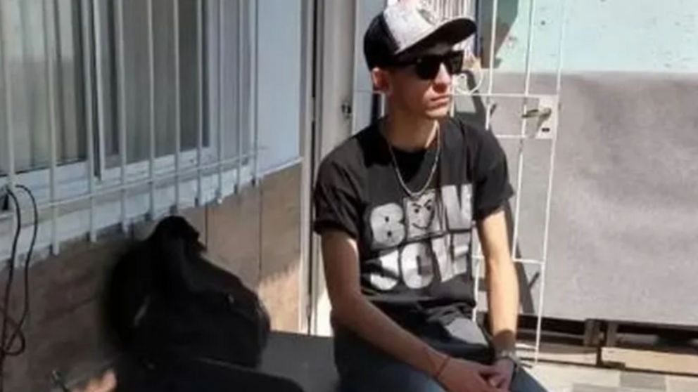 La familia de Lautaro Alvarado espera un milagro.