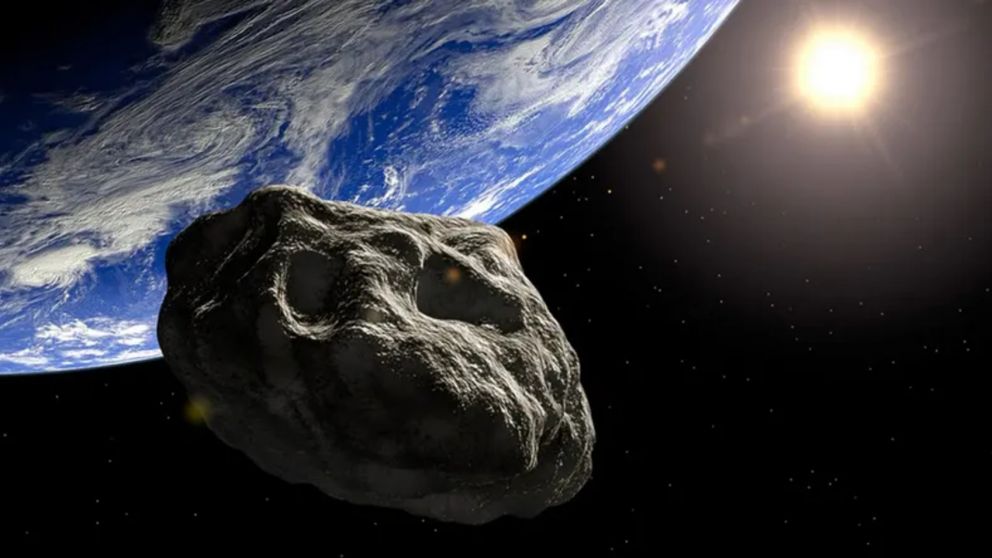 La NASA informó que la misión Lucy sobrevoló un asteroide y realizó un increíble hallazgo.