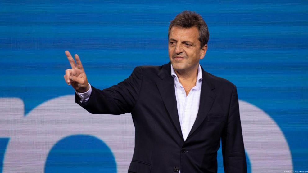 Sergio Massa cena con empresarios.
