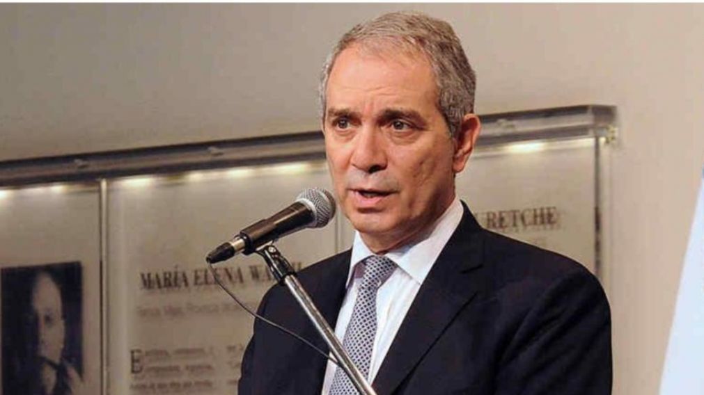 Julio Alak se adjudicó la victoria electoral en La Plata pero Garro no la reconoce.