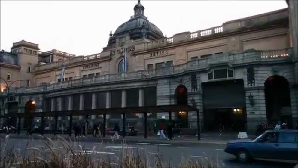 El robo al turista francés ocurrió en Retiro.