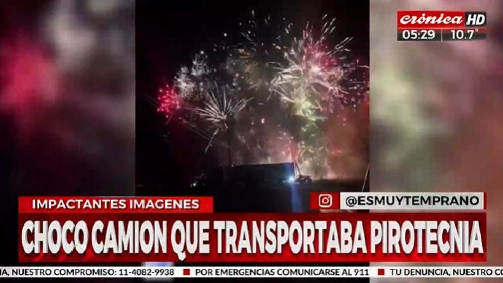 Trasportaba pirotecnia, chocó y ofreció un espectáculo