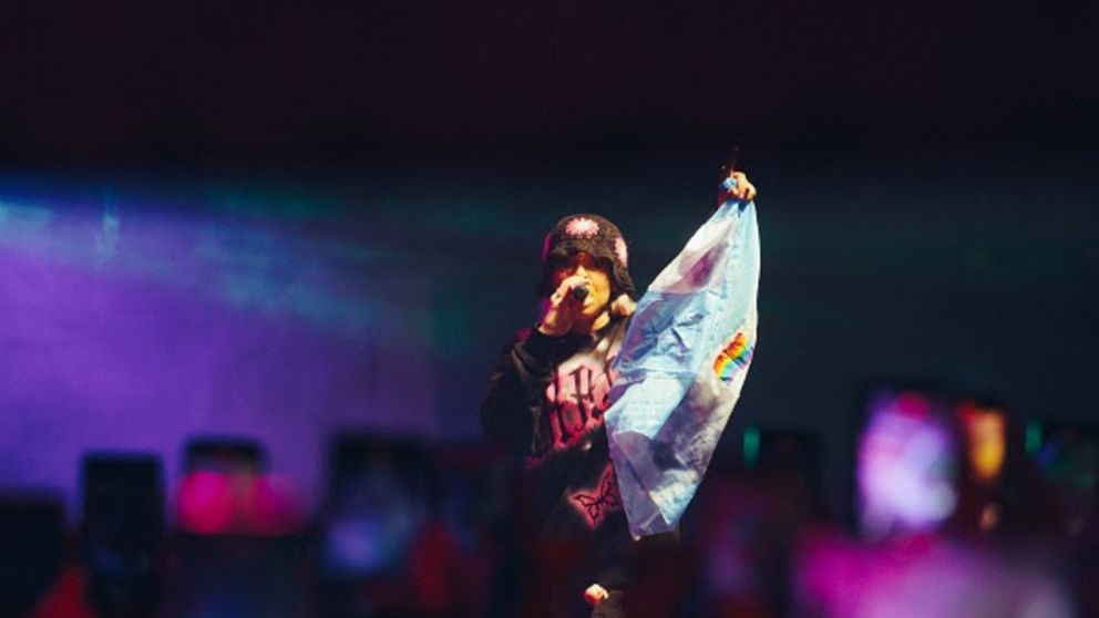 Young Miko prendió la noche porteña.
