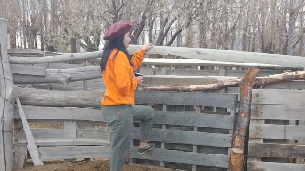 Una adolescente de 15 años fue hallada muerta en el patio de su casa y detuvieron al ex novio (Imagen LM Neuquén).