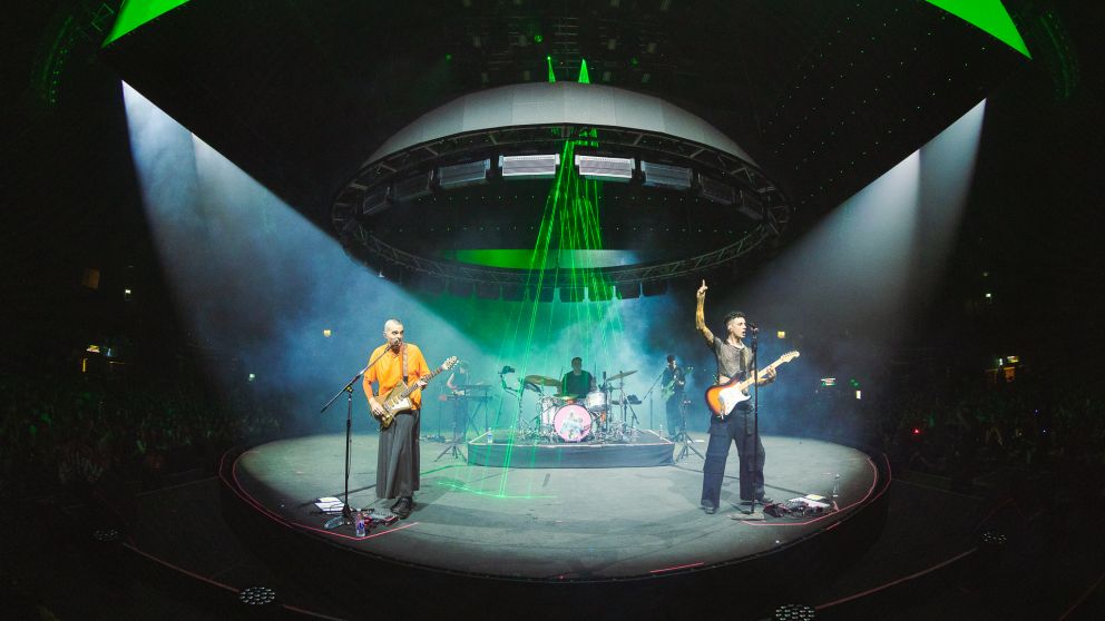 Debut histórico de Usted Señálemelo en el Luna Park.
